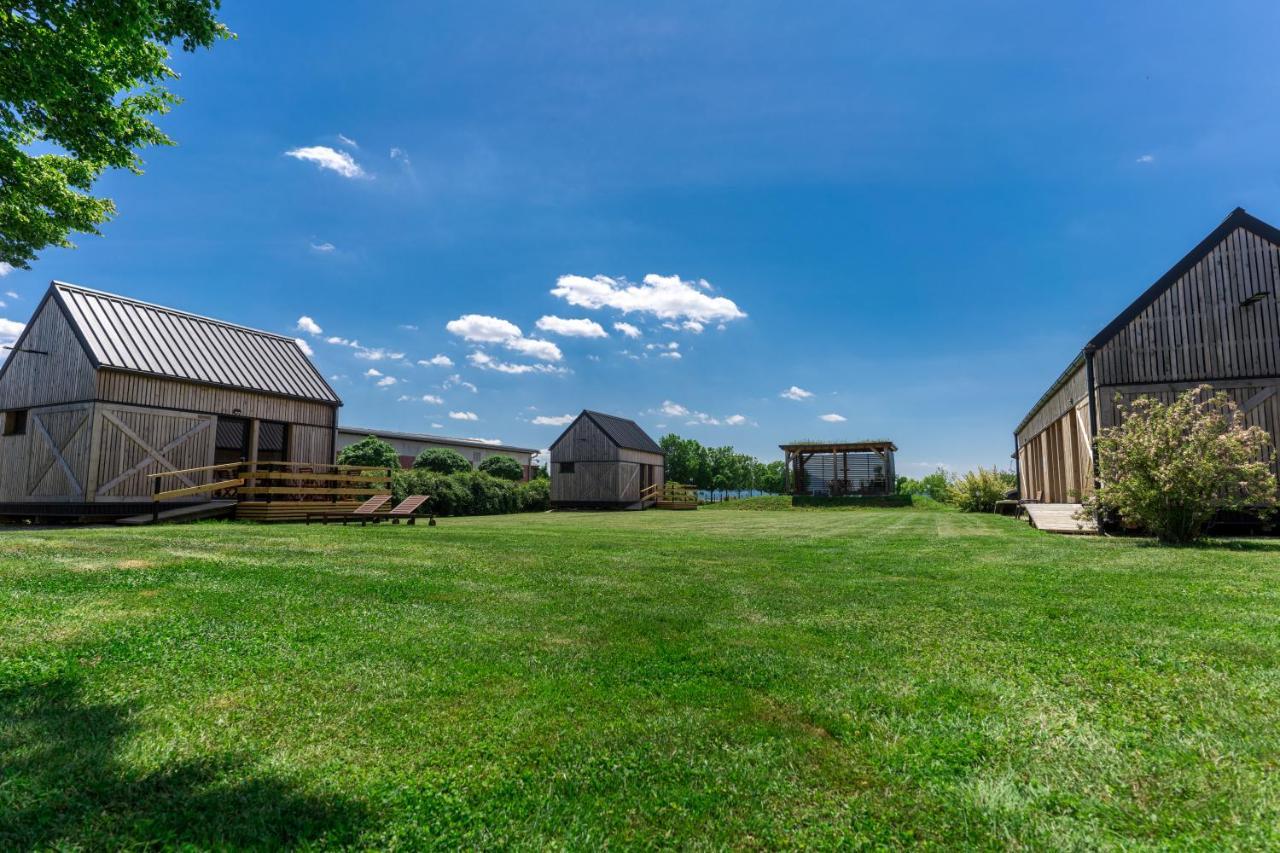 Hotel Horse Glamping Park Cirkovce Exterior foto